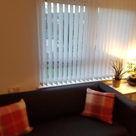 Bathgate Contractor And Business Apartment Екстер'єр фото