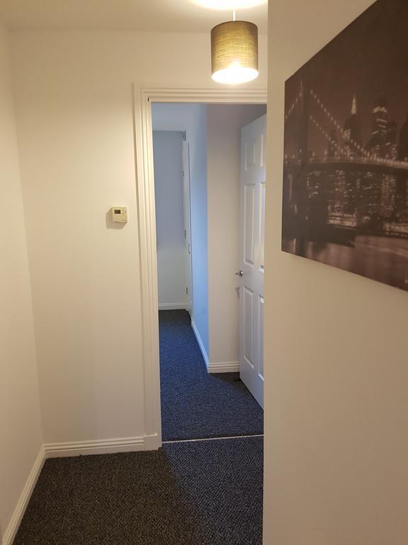 Bathgate Contractor And Business Apartment Екстер'єр фото