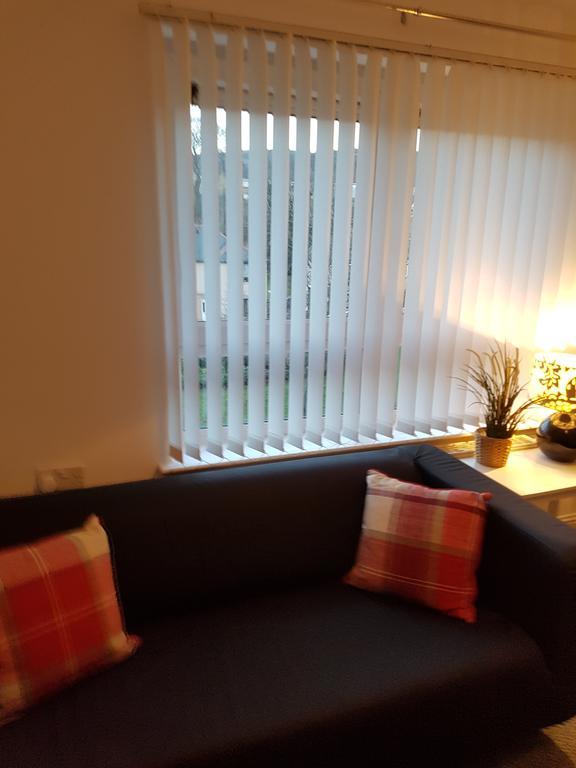Bathgate Contractor And Business Apartment Екстер'єр фото