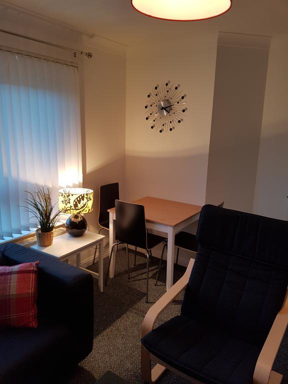 Bathgate Contractor And Business Apartment Екстер'єр фото